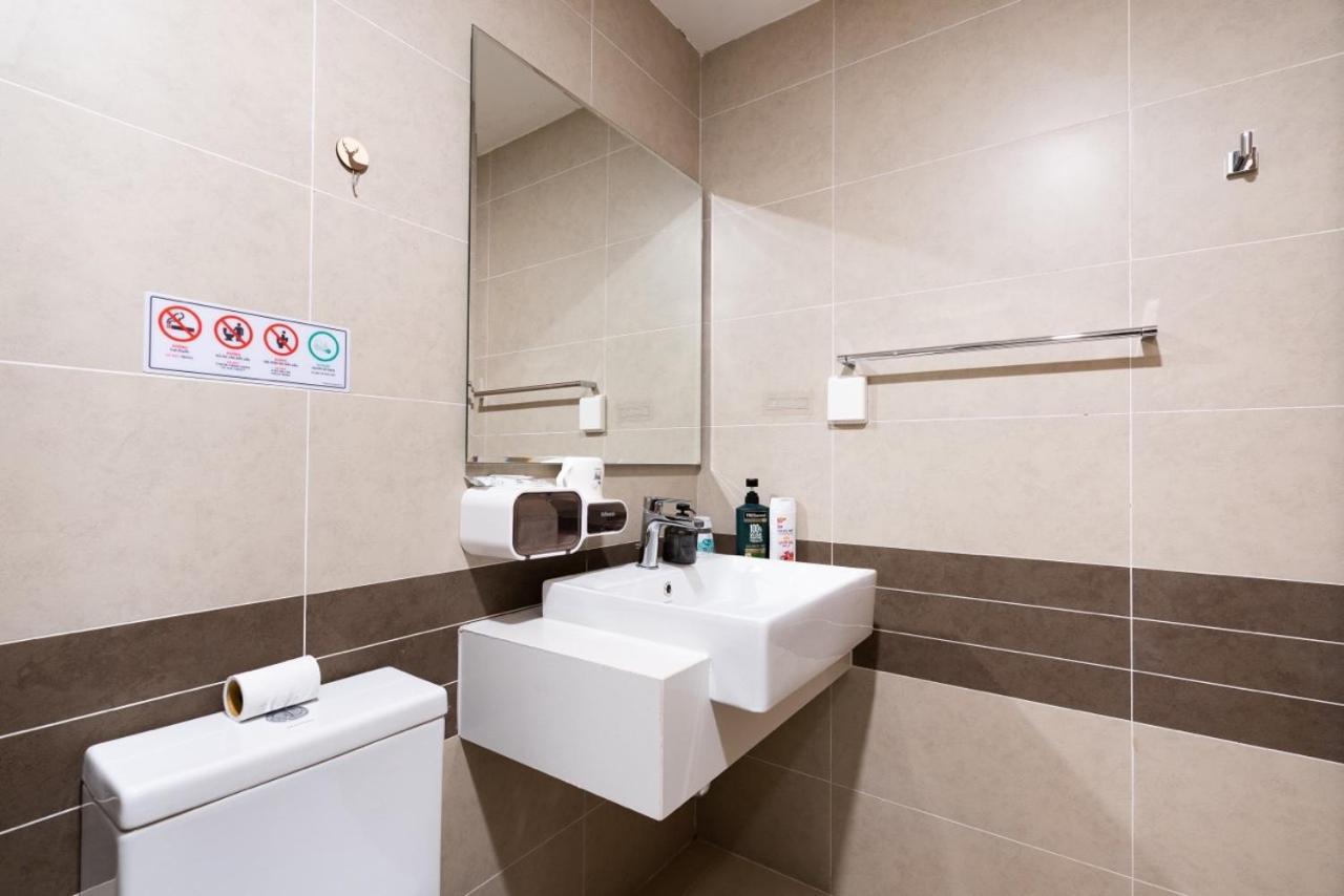 Can Ho Rivergate Quan 4 Ho Chi Minh City Exterior photo